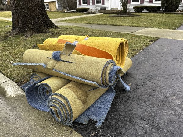 Carpet Haul Away Service in Oroville